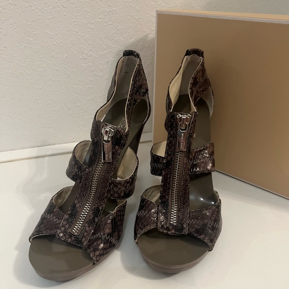 Michael Kors Shoes - Michael Michael Kors shoes